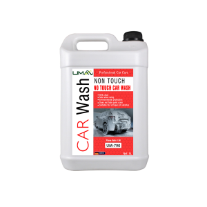 Dung Dịch Rửa Xe Không Chạm UM-790